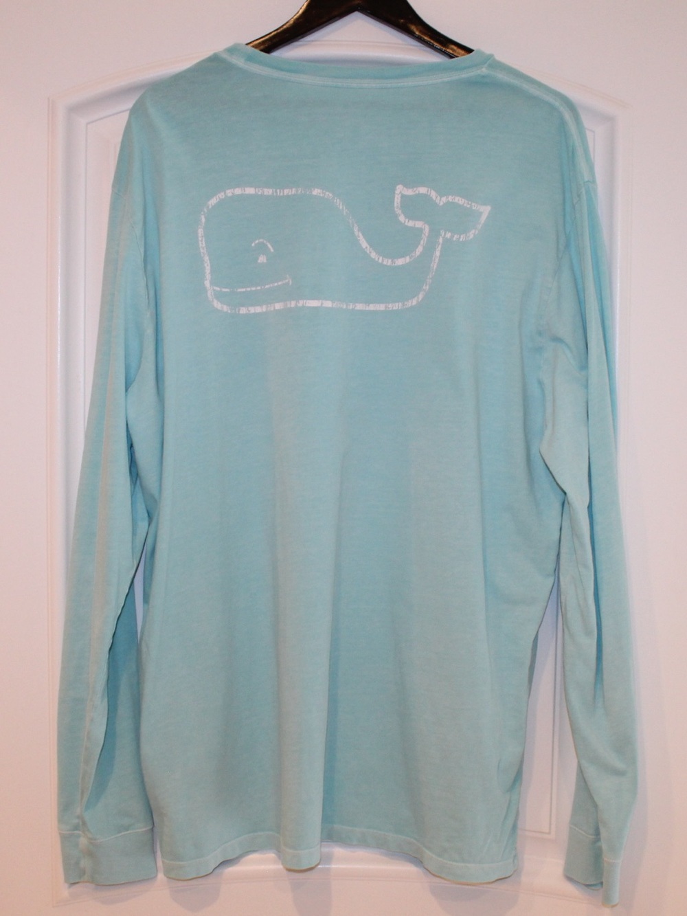 Vineyard Vines T-shirt (men’s XL)